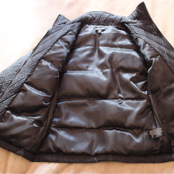 bebe Black Quilted Puffer Jacket - Picture 3 of 4
